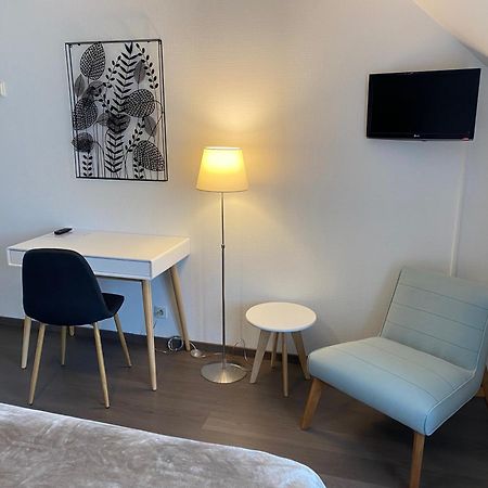 Le Relais De La Hardiesse 6Km Mont St Michel - Chambres Doubles - Suite Spa Privatif Courtils Bagian luar foto